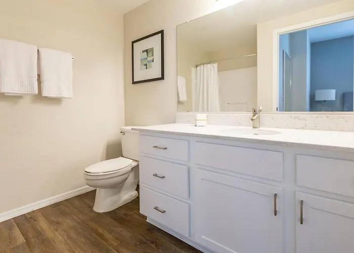 Landing Modern With Amazing Amenities * Mesa