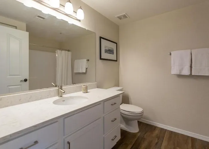 Landing Modern With Amazing Amenities *