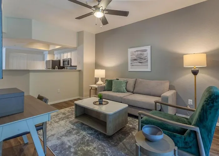Landing Modern With Amazing Amenities * Mesa